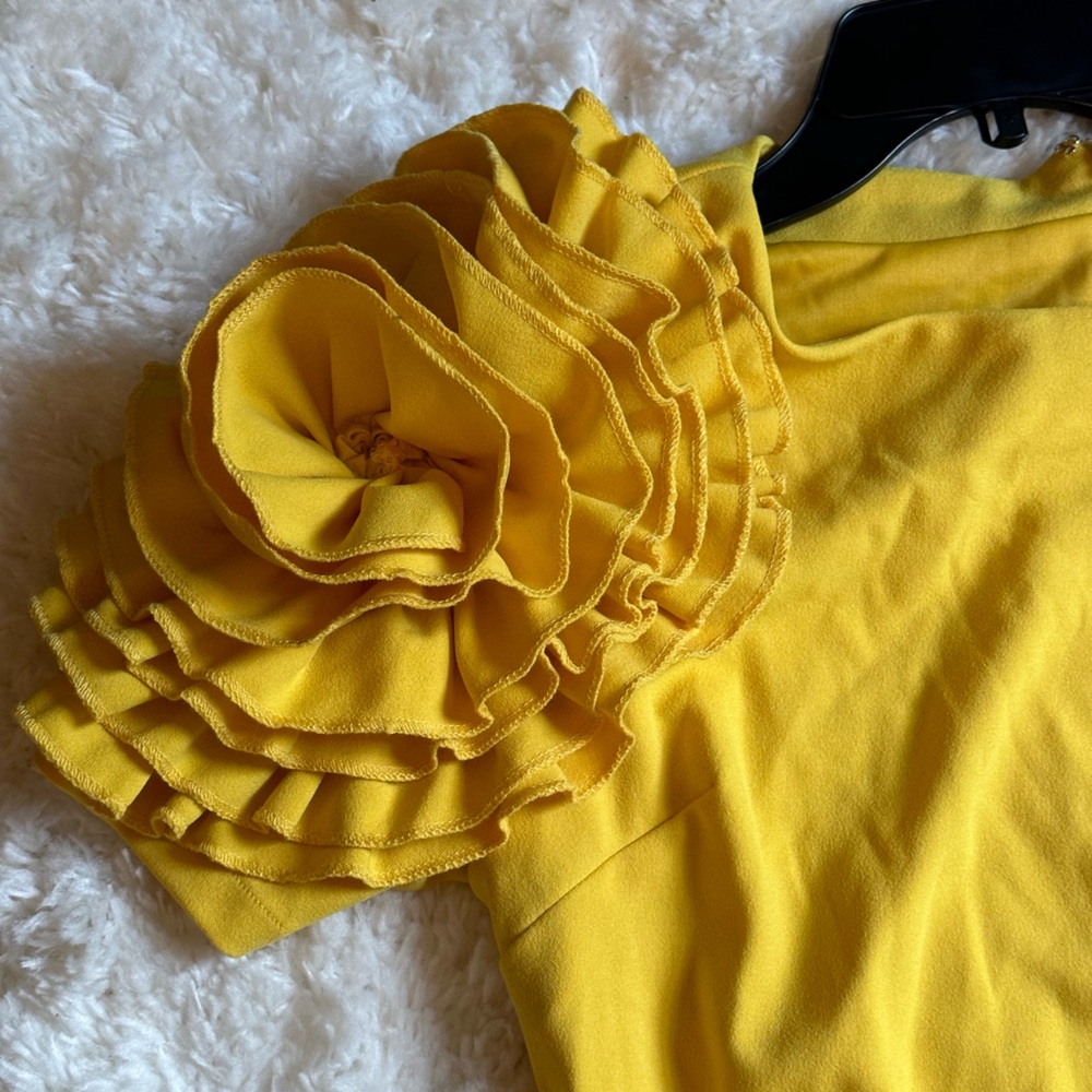 New York & Company Yellow Ruffle-Sleeve Sheath Dress – Size 2 - Picture 6 of 8